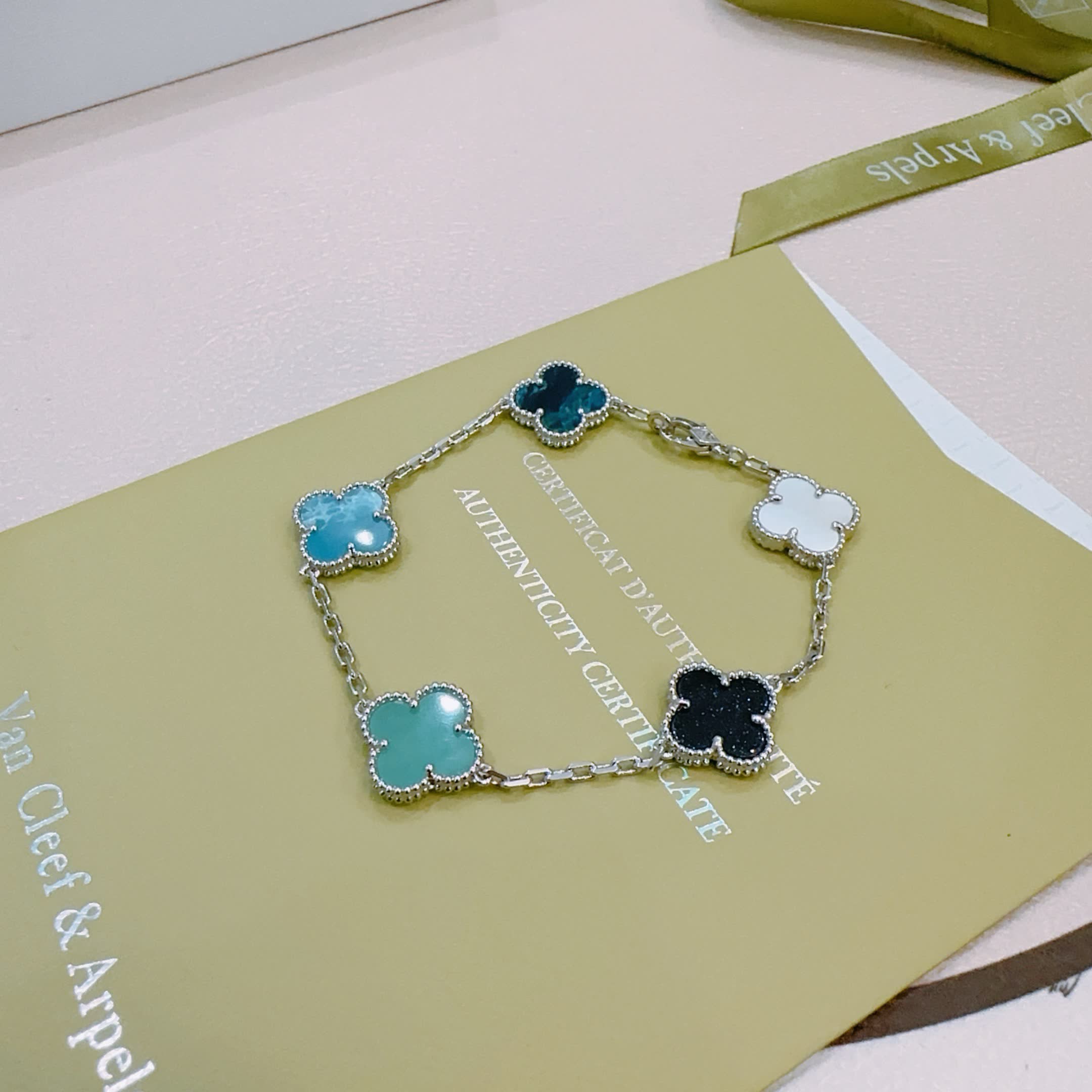 Van Cleef & Arpels Alhambra Bracelet